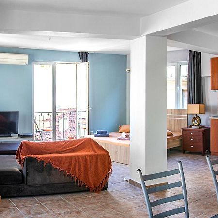 Loft Apartment Атина Екстериор снимка